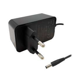 CARGADOR PARA TIRAS LEDS ROUTERS CÁMARAS DE SEGURIDAD 12V 3A 5.5X2.1MM